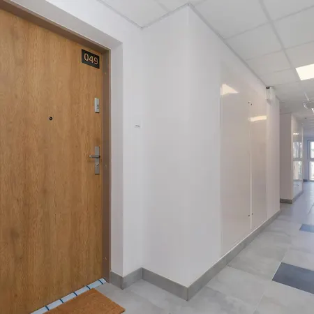 Aquamarina Prima 049 By Renters 아파트